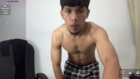 Snapshot of mark_rut chatting on February 8, 2025, 4:14 am MODEL Mark Rut online show from February 8, 2025, 4:14 am