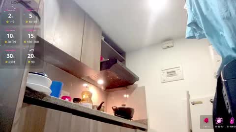 Snapshot of mark_rut chatting on February 17, 2025, 9:19 pm MODEL Mark Rut online show from February 17, 2025, 9:19 pm