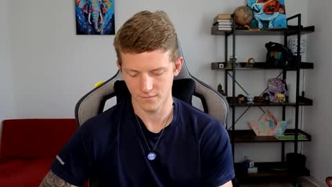 mark_shturman online show from May 19, 2026, 6:09 am