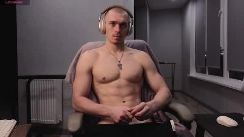 Snapshot of mark_stiff chatting on December 29, 2024, 3:03 pm Mark online show from December 29, 2024, 3:03 pm