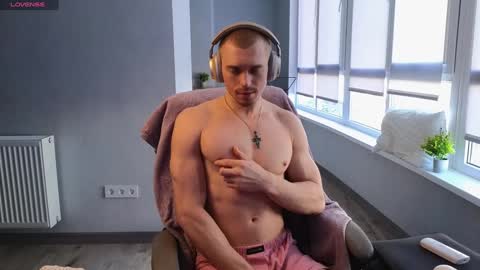 Snapshot of mark_stiff chatting on January 10, 2025, 12:15 pm Mark online show from January 10, 2025, 12:15 pm