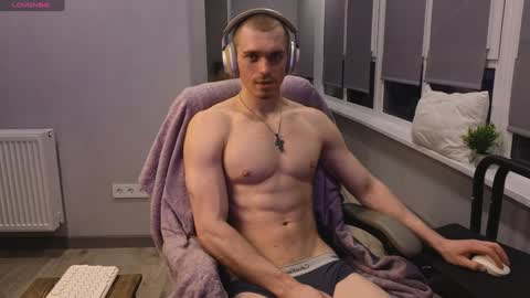 Snapshot of mark_stiff chatting on January 12, 2025, 6:59 pm Mark online show from January 12, 2025, 6:59 pm