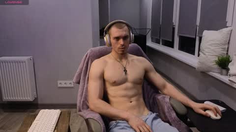 Snapshot of mark_stiff chatting on January 15, 2025, 8:37 pm Mark online show from January 15, 2025, 8:37 pm