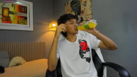 markbowie online show from May 14, 2026, 2:46 pm