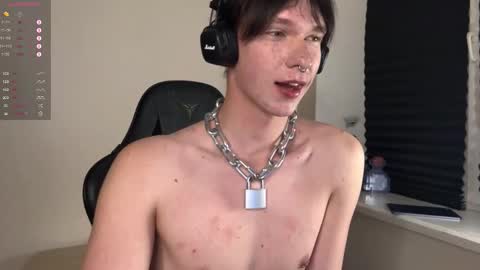 Mark online show from October 9, 2025, 9:35 pm