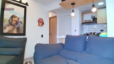 Sebastian online show from October 28, 2025, 8:33 pm