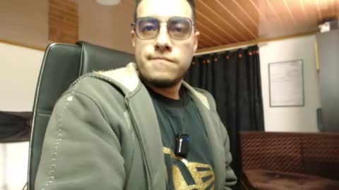 Mark Switch online show from April 10, 2026, 5:28 pm