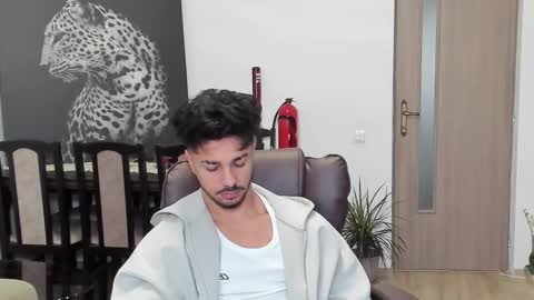 Tison online show from October 18, 2025, 8:59 am