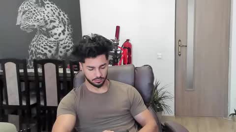 Tison online show from November 22, 2025, 12:04 pm