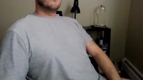 Snapshot of markus27252 chatting on February 10, 2025, 5:52 pm markus27252 online show from February 10, 2025, 5:52 pm