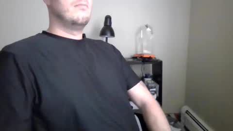 Snapshot of markus27252 chatting on February 26, 2025, 4:35 pm markus27252 online show from February 26, 2025, 4:35 pm