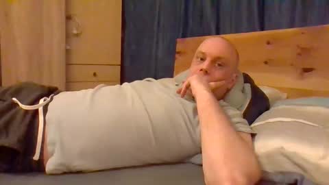 Snapshot of markus_7 chatting on April 19, 2026, 6:10 pm markus_7 online show from April 19, 2026, 6:10 pm