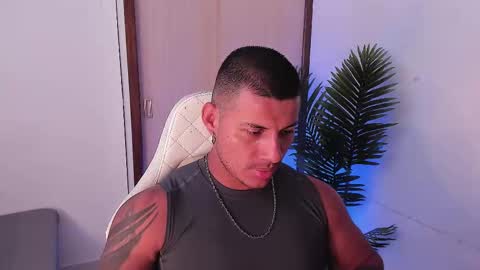 markus... Y online show from October 6, 2025, 6:49 pm