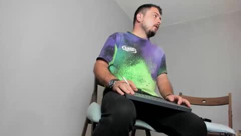 Snapshot of markwaynescr chatting on October 6, 2025, 11:18 am MARK online show from October 6, 2025, 11:18 am