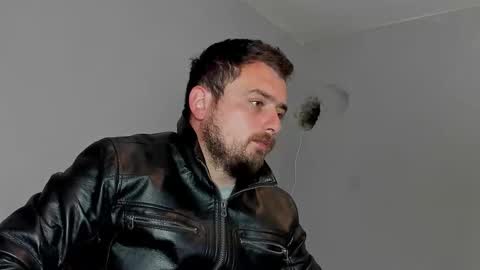 Snapshot of markwaynescr chatting on October 26, 2025, 12:00 pm MARK online show from October 26, 2025, 12:00 pm