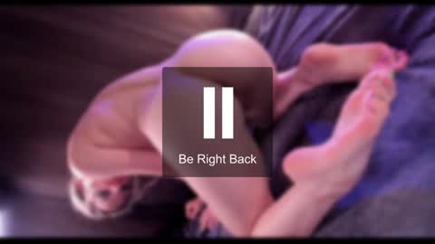 Marla  Alex online show from December 1, 2024, 7:25 pm