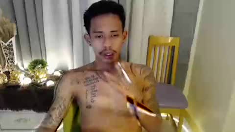 marlmoreno10 online show from February 1, 2026, 1:42 pm