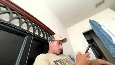 Snapshot of marlonnolascotabora15 chatting on May 17, 2026, 9:00 pm marlonnolascotabora15 online show from May 17, 2026, 9:00 pm