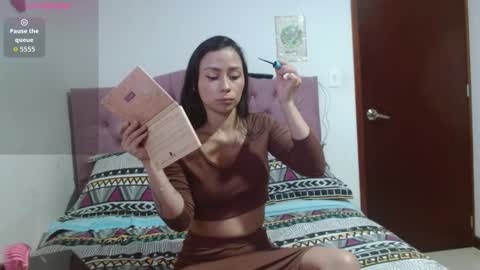 marly_hottest online show from October 20, 2025, 2:39 pm