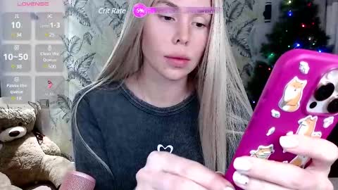 Marmalade Fox online show from December 26, 2024, 10:26 am