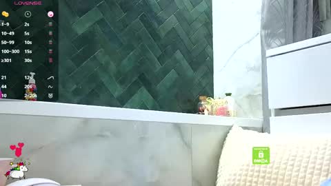 Alena online show from April 25, 2026, 12:41 pm