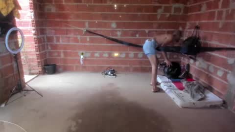 MAX online show from January 4, 2025, 8:48 pm