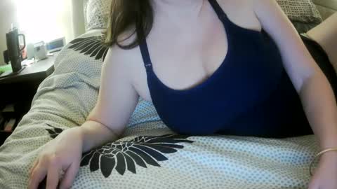 Snapshot of marriedcouple9 chatting on February 22, 2025, 3:56 am Jess and Nick online show from February 22, 2025, 3:56 am