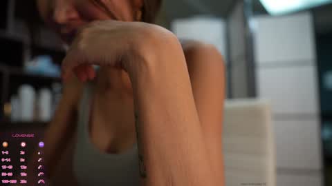 Snapshot of marry_cordy chatting on January 17, 2025, 6:44 pm Mary online show from January 17, 2025, 6:44 pm