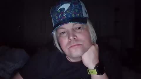 Snapshot of mars0481 chatting on December 3, 2024, 3:20 am mars0481 online show from December 3, 2024, 3:20 am