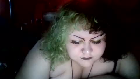 Snapshot of marshallmarx517 chatting on August 5, 2026, 8:17 am marshallmarx517 online show from August 5, 2026, 8:17 am