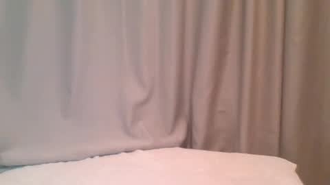 Hi im Kate online show from February 3, 2025, 12:03 pm