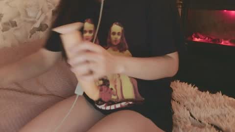 Snapshot of marsyx chatting on December 7, 2024, 9:55 pm Marsy online show from December 7, 2024, 9:55 pm