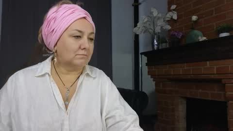 marta_wils online show from October 14, 2025, 4:24 am