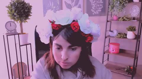 martaedams online show from September 16, 2025, 6:03 am