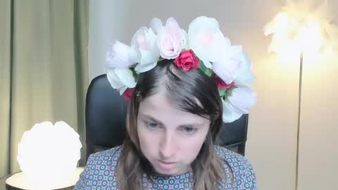 martaedams online show from October 1, 2025, 7:14 am