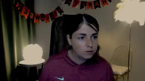 martaedams online show from October 29, 2025, 6:26 am