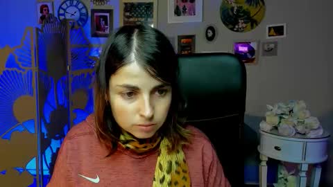 martaedams online show from November 24, 2025, 6:13 am