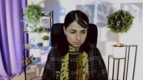 martaedams online show from April 8, 2026, 6:35 am