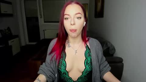 Martha Cameron online show from March 31, 2026, 12:12 am