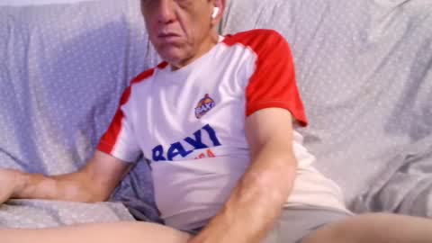 Snapshot of martilas1997 chatting on July 21, 2026, 10:01 pm joshep online show from July 21, 2026, 10:01 pm