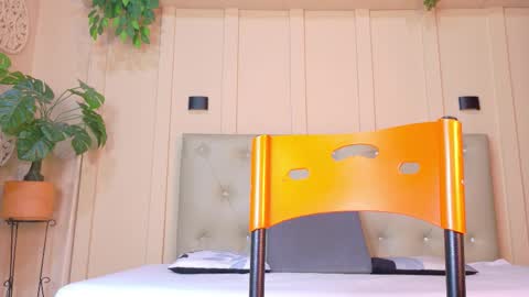 Martin online show from October 13, 2025, 7:25 pm