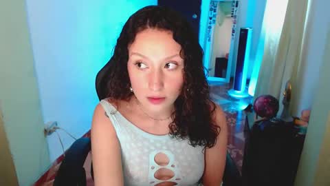 mari online show from February 27, 2025, 8:42 pm