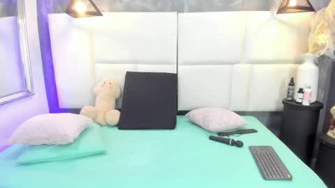 Snapshot of martina_armos chatting on April 19, 2026, 1:10 pm Martina online show from April 19, 2026, 1:10 pm
