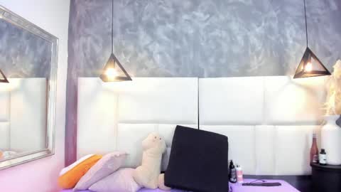 Snapshot of martina_armos chatting on April 20, 2026, 1:36 pm Martina online show from April 20, 2026, 1:36 pm