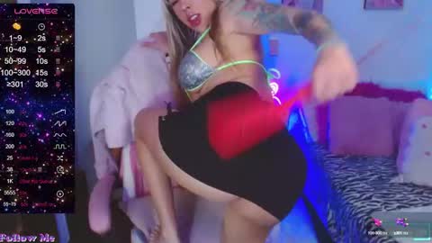 martina_dash online show from October 6, 2025, 10:56 am