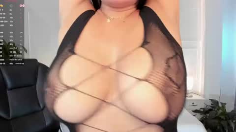 Snapshot of martina_evan chatting on July 24, 2026, 12:14 pm marina online show from July 24, 2026, 12:14 pm
