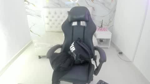   online show from February 27, 2026, 11:54 am