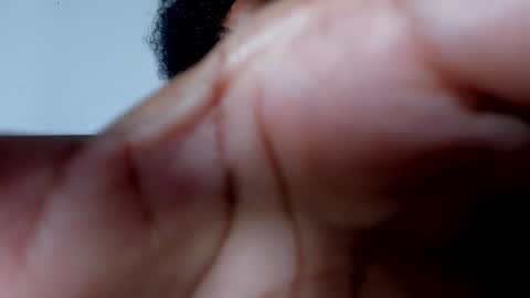 Laura online show from January 10, 2025, 10:25 pm