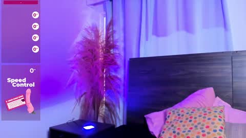 martina mIIler online show from February 15, 2025, 12:43 pm