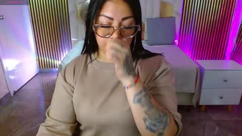 Snapshot of martina_tay chatting on May 2, 2026, 3:22 am Hey im martina online show from May 2, 2026, 3:22 am